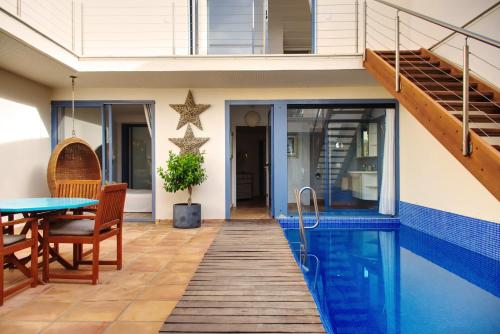 Πισίνα στο ή κοντά στο Premium VILLA Isabel 1