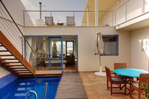 Πισίνα στο ή κοντά στο Premium VILLA Isabel 1