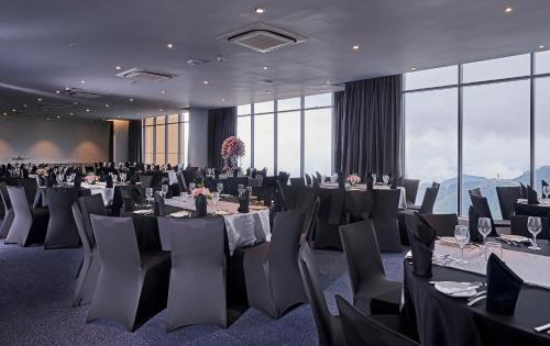 Εστιατόριο ή άλλο μέρος για φαγητό στο Grand Ion Delemen Hotel