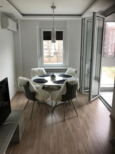 Et opholdsområde på Apartman Oslo