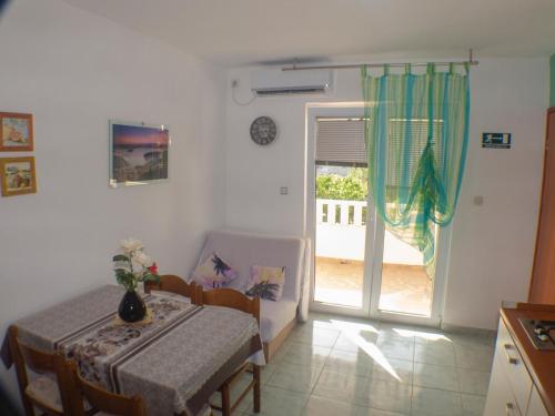 Φωτογραφία από το άλμπουμ του Apartments Plaža σε Ivan Dolac