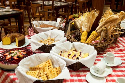 Eten bij of ergens in de buurt van het hotel

