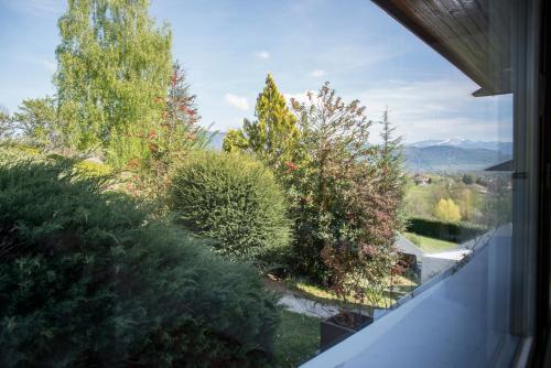 Nespecifikovaný výhled na hory nebo výhled na hory při pohledu z bed and breakfast