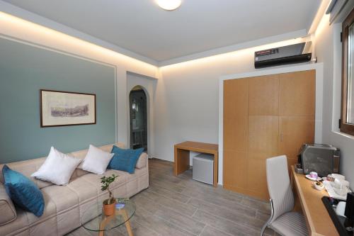 Gallery image of Camping & Bungalows Castle View in Mystras