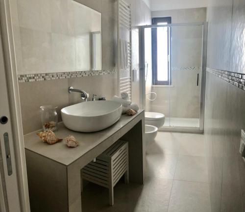 Bilik mandi di Accanto a te - Charme Rooms