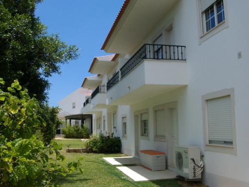 Jazzy Cool Apartment Near White Sand Beaches