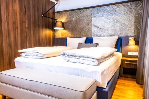 Llit o llits en una habitació de Hotel & Restaurant Knote