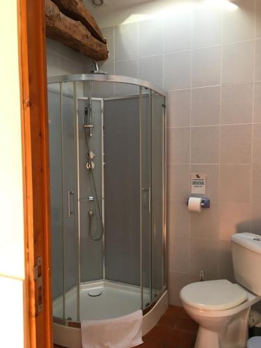 Ванна кімната в Maison Oleander