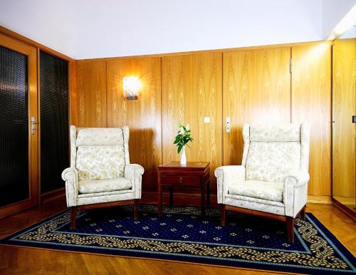 Гостиная зона в Hotel Albrechtshof Gohrisch