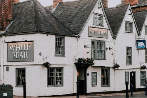 Gallery image of The White Bear in Devizes