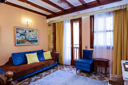 Sali Chelidonaki boutique suite