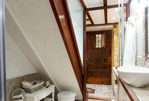 Sali Chelidonaki boutique suite