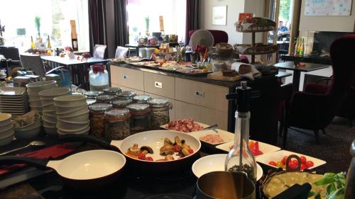 Jídlo v hotelu nebo okolí