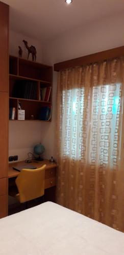 Postel nebo postele na pokoji v ubytování Safe & Cool Apartment