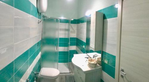 Ένα μπάνιο στο Casa vacanze El Flamingo Rosa Cod IUN P5386