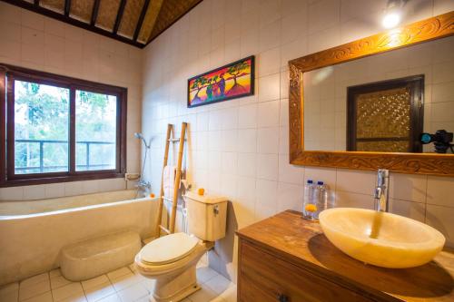Bathroom sa Pondok Permata Homestay