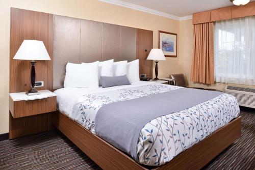 Best Western Airpark Hotel - Los Angeles LAX Airport Image