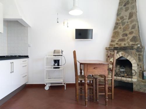 Η κουζίνα ή μικρή κουζίνα στο Casa dos Pinheiros