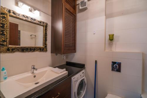 Kúpeľňa v ubytovaní Royal Luxus Wellness Apartman