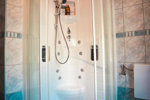 Phòng tắm tại Salona Split Apartment