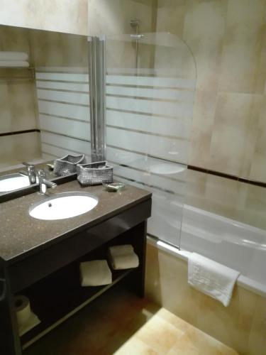 Koupelna v ubytování Dom Joao Hotel