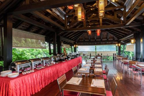 Nhà hàng/khu ăn uống khác tại Kirikayan Boutique Resort - SHA Extra Plus