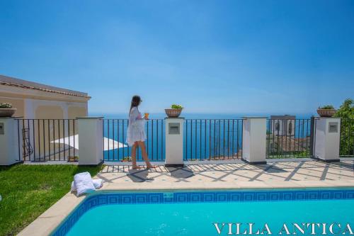 Πισίνα στο ή κοντά στο Villa Antica