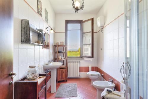 Ένα μπάνιο στο Appartamento Spiga - Agriturismo Le Selvole