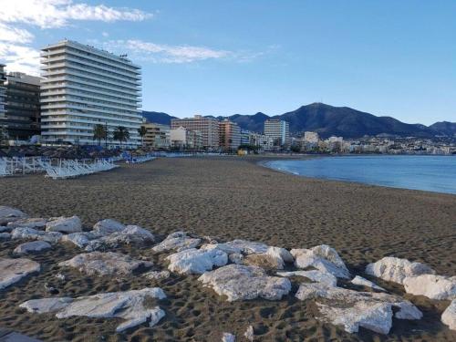 Fuengirola, Los Boliches - Nice Studio Right on the Beach.