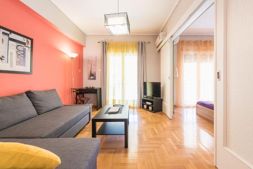 Zenios Ippokratis-Comfort & style, Athens downtown