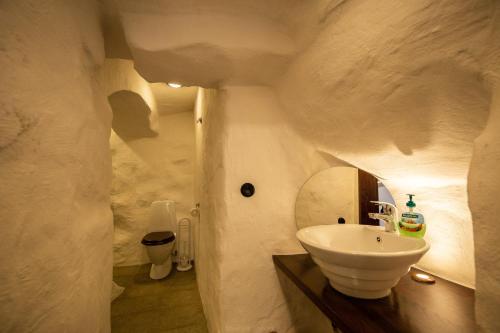 Koupelna v ubytování Medieval Home