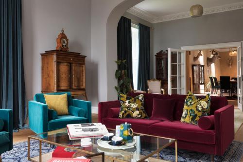Uma área de estar em Balnakeilly House - Luxury Lodging