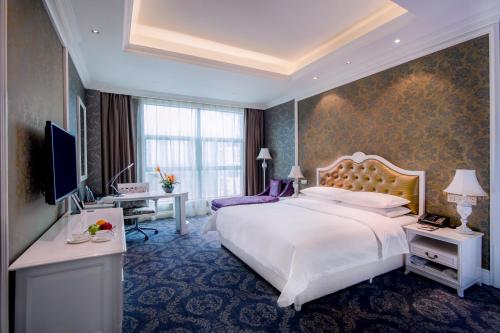 Huachen International Hotel – Photos 4