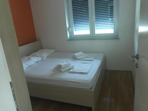Foto dalla galleria di Apartment Nicole a Novalja (Novaglia)