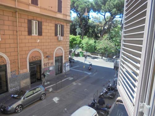 Afbeelding uit fotogalerij van Max House in Rome