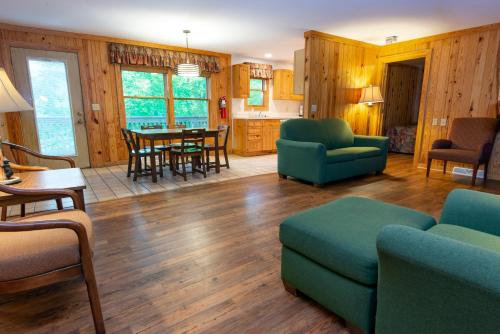 A seating area at Cumberland Falls State Resort Park