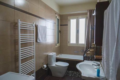 Ένα μπάνιο στο Villa CLEO