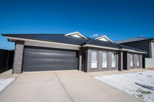 Serene Shores picture