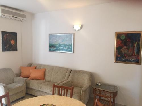 Photo de la galerie de l'établissement jakov, à Podgora