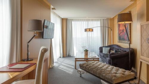 TV/Unterhaltungsangebot in der Unterkunft Hotel MiM Sitges & Spa