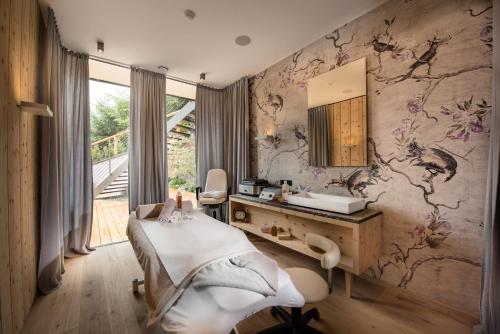 Fotografie z fotogalerie ubytování Hotel Hirzer 2781 v destinaci Avelengo