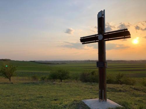 Východ nebo západ slunce při pohledu z apartmánu nebo okolí