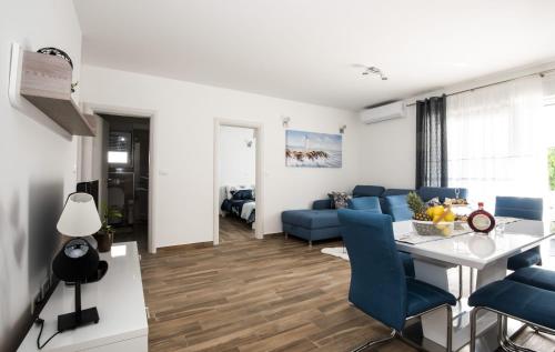 Blue Pearl apartment