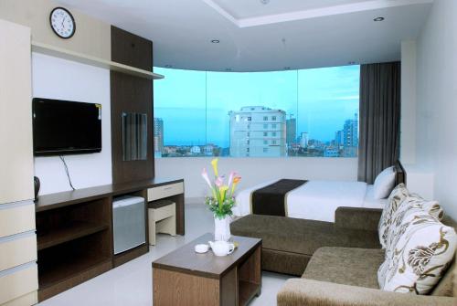 TV a/nebo společenská místnost v ubytování Princess Hotel