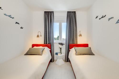 Modern 4* luxury apartment in center
