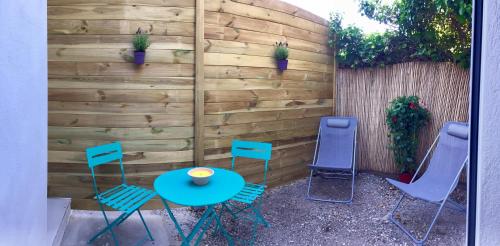Photo de la galerie de l'établissement studio scandinave au calme avec jardinet, à Montpellier