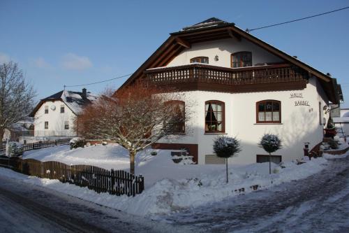 Gallery image of Haus Bärbel in Geisfeld