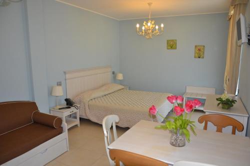 Postel nebo postele na pokoji v ubytování Incantea Resort