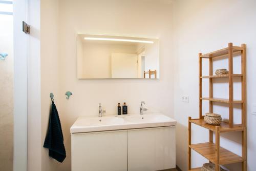 Koupelna v ubytování La Vista Luxury Apartment Jan Thiel