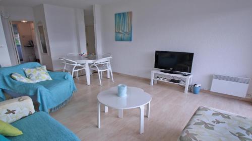 Superbe appartement 2 chambres avec vue mer exceptionnelle au coeur de Sainte-Maxime - Les Pins Dorés